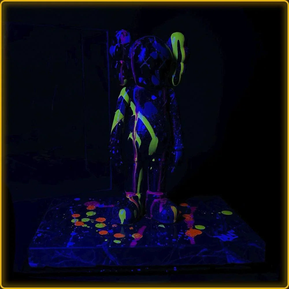 ToyArt Custom - Kaws Black - Bee.Driped