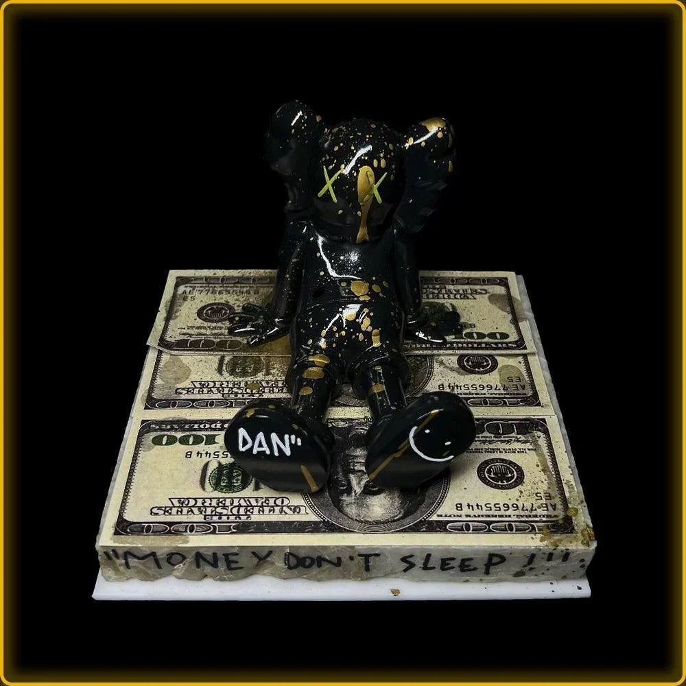 ToyArt Custom - Kaws Gold - Bee.Driped